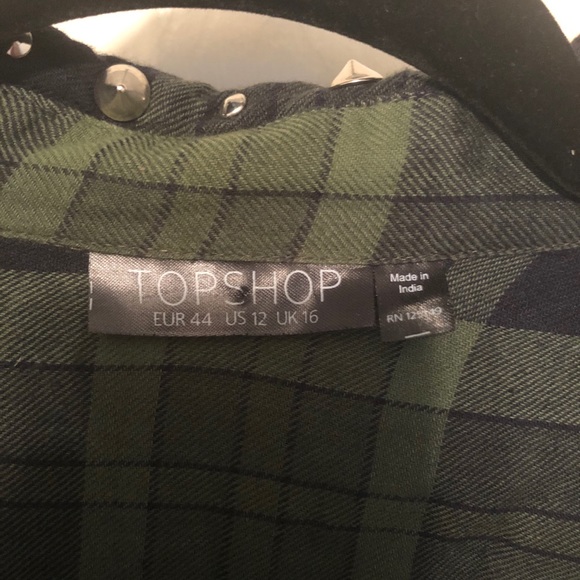 Like new Topshop plaid spiked collar button down - Picture 6 of 7